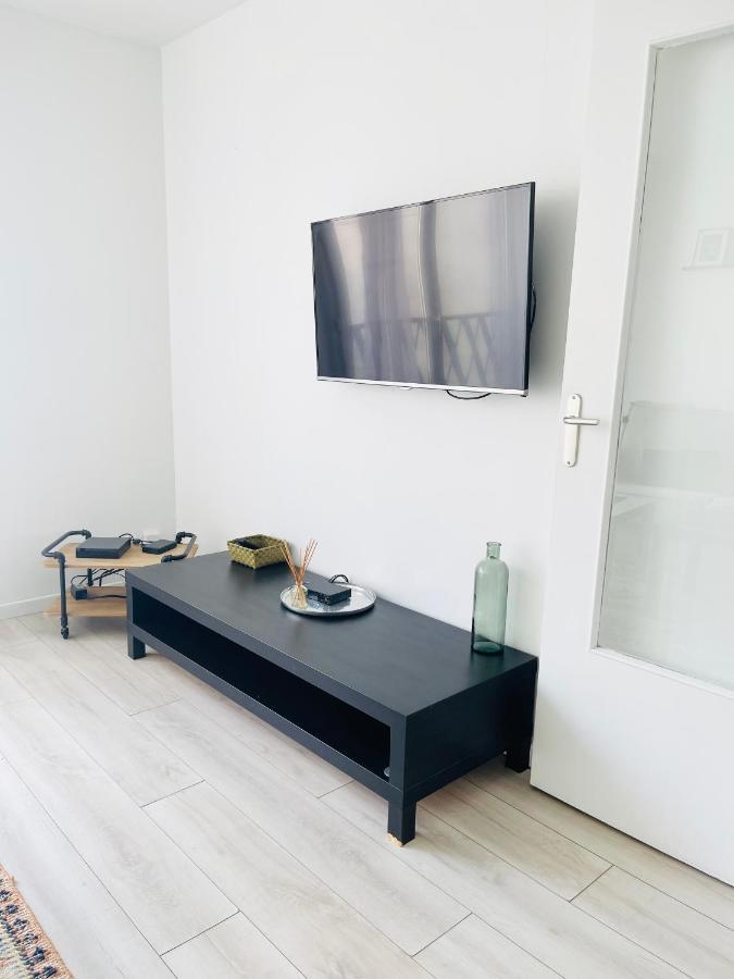 Apartment Cosy Proche Paris Saint-Denis (Seine-Saint-Denis)